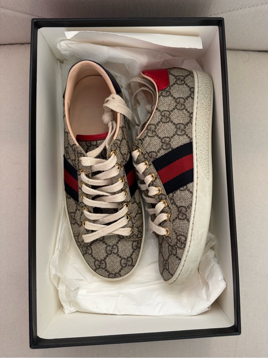 Gucci Shoes - Gucci GG Supreme Sneakers